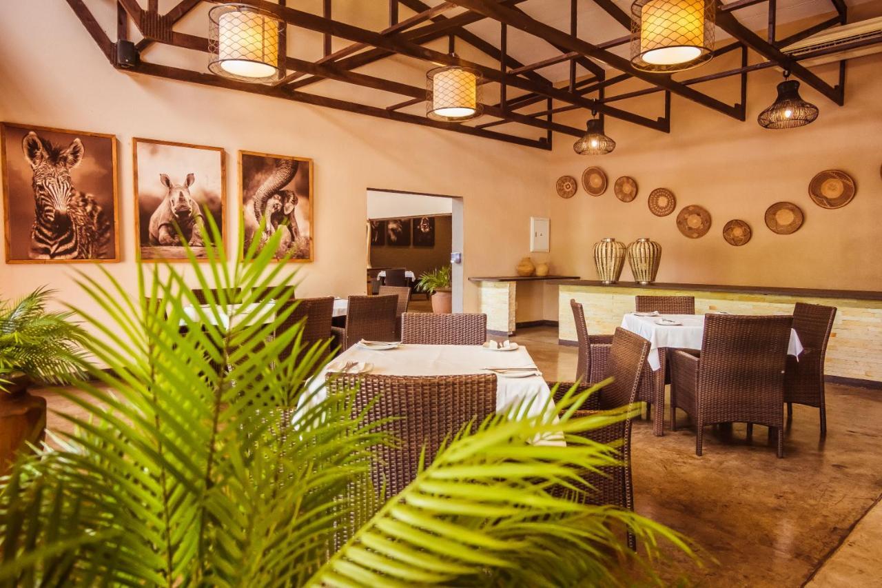 Bushveld Terrace Safari Hotel, Lodge & Spa Phalaborwa Bagian luar foto